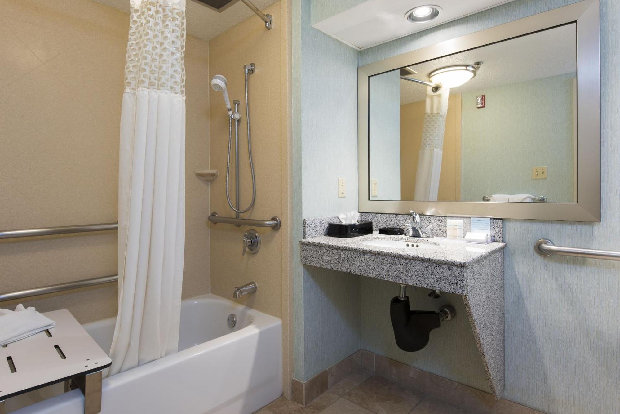 Hampton Inn & Suites Kokomo Kültér fotó