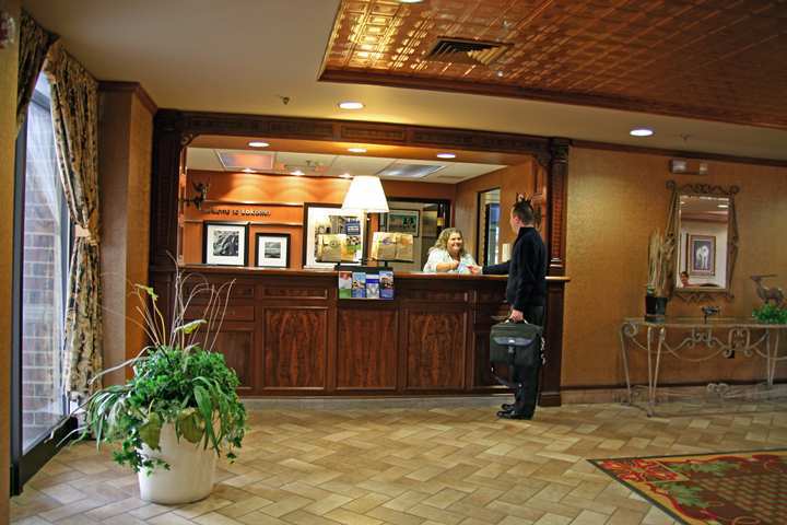 Hampton Inn & Suites Kokomo Beltér fotó